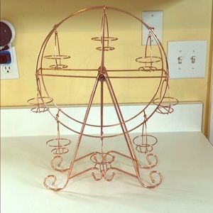 Rustic Rose Gold Cupcake Ferris Wheel